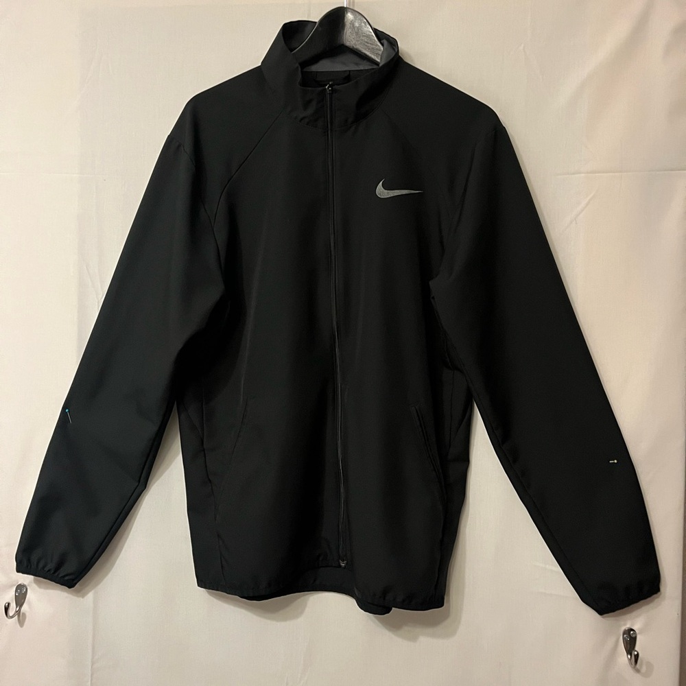 Nike Black Full-Zip Performance Jacket with Reflective Swoosh